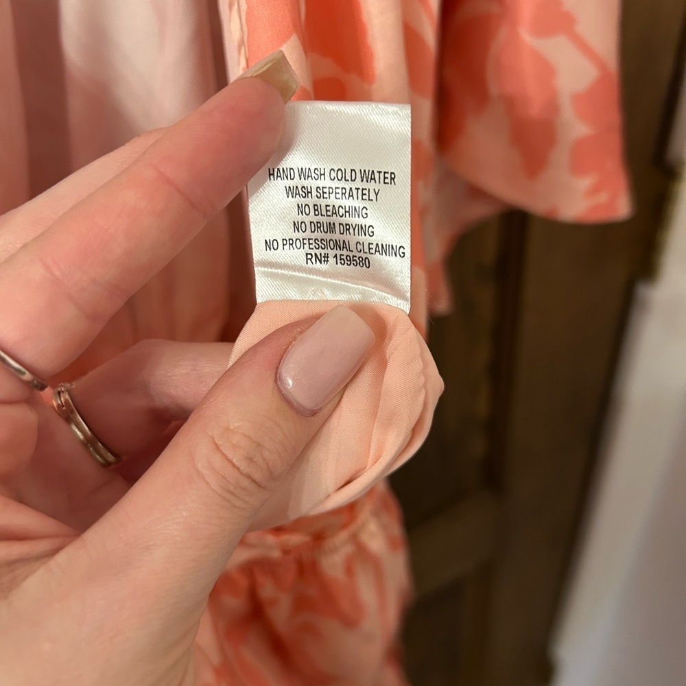 Pink Lily Coral Floral Tropical Romper Large - Picture 10 of 10